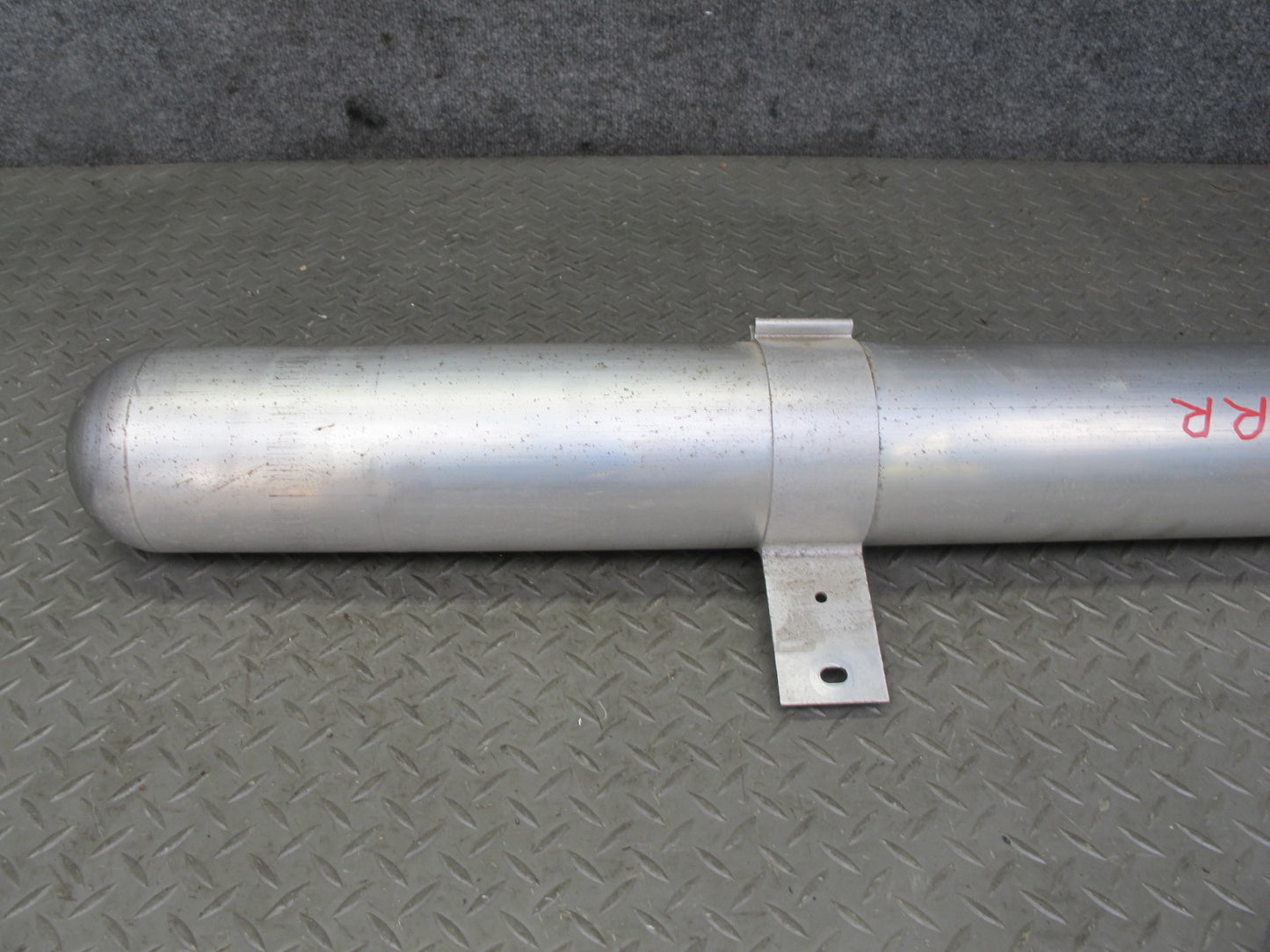 2013-2017 Land Range Rover L405 Air Suspension Reservoir Tank Accumulator