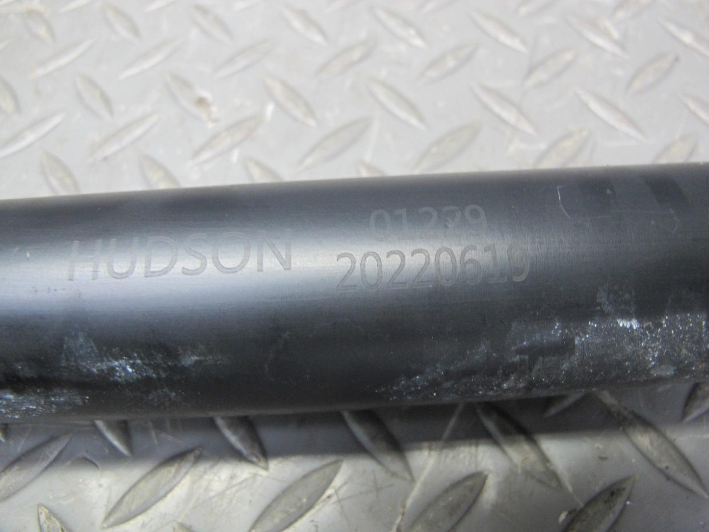 07-13 Mercedes W221 S550 AWD 4MATIC Front Hudson Driveshaft Drive Shaft 20220619