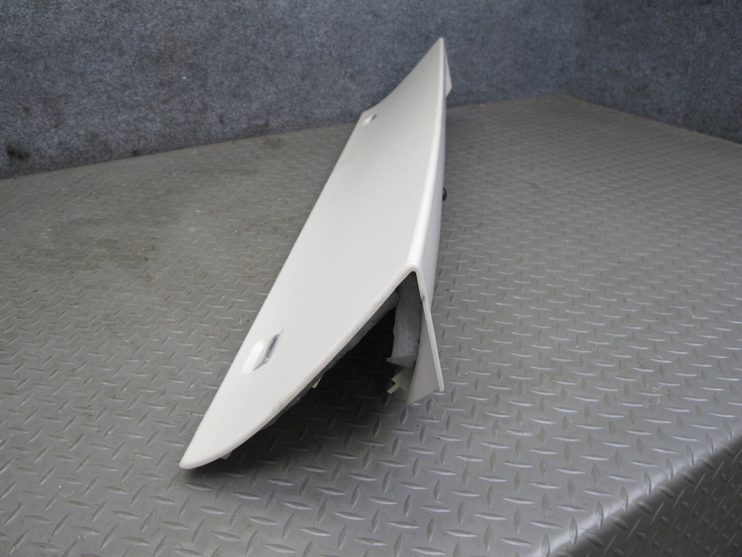2013-2022 Land Range Rover L405 Rear Trunk Tailgate Liftgate Trim Cover Panel