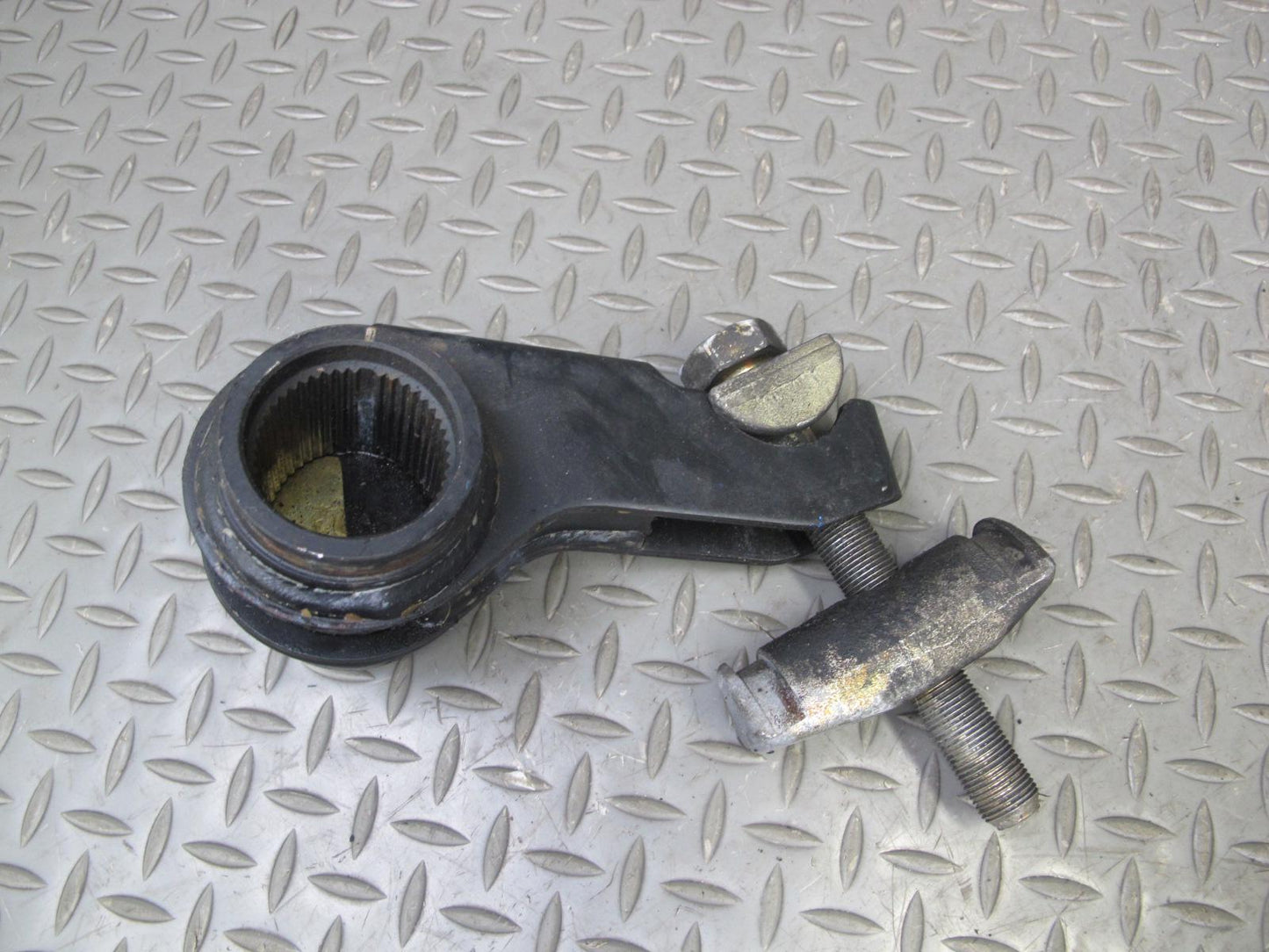 1998-2007 Lexus J100 LX470 Left Driver Side Suspension Torsion Bar Assembly