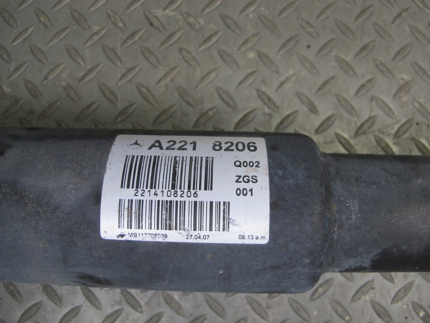 07-11 Mercedes W221 S550 AWD 4MATIC Rear Driveshaft Drive Shaft 2214108206 OEM