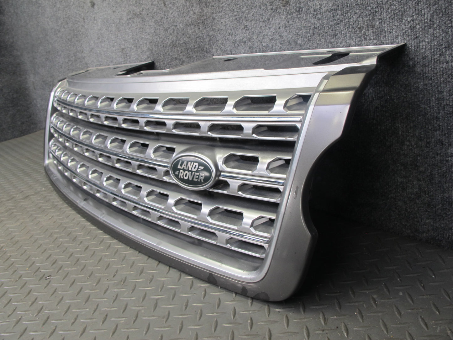 2013-2017 Land Range Rover L405 Front Radiator Grille w Emblem