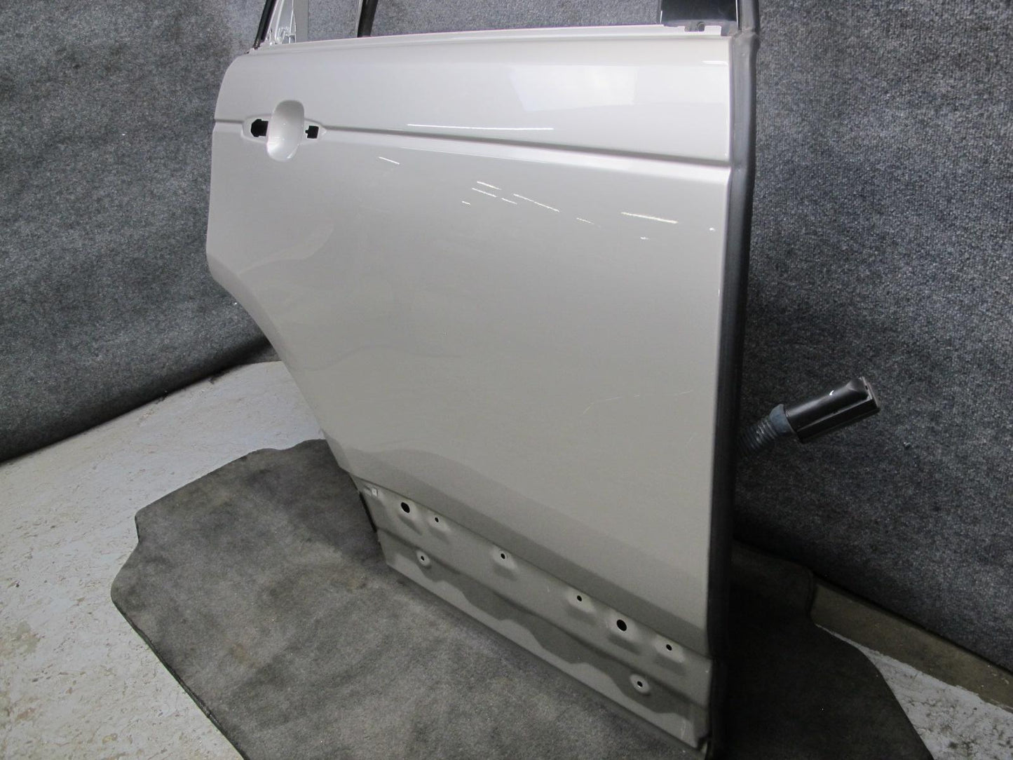 2014-2022 Land Range Rover L405 Rear Right Door Shell