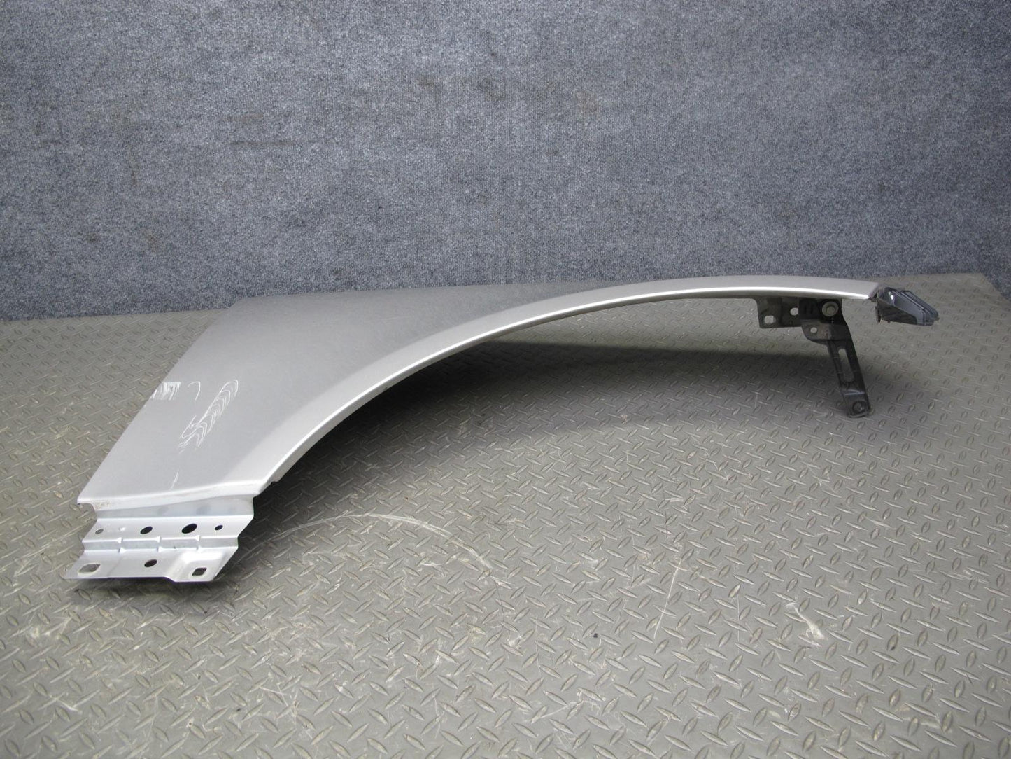 2014-2017 Land Range Rover L405 Front Right Fender Shell Panel