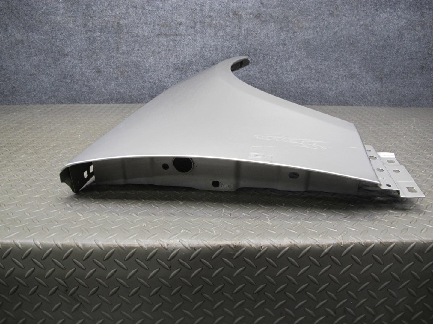2014-2017 Land Range Rover L405 Front Right Fender Shell Panel