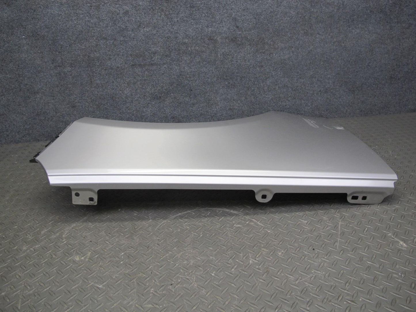 2014-2017 Land Range Rover L405 Front Right Fender Shell Panel