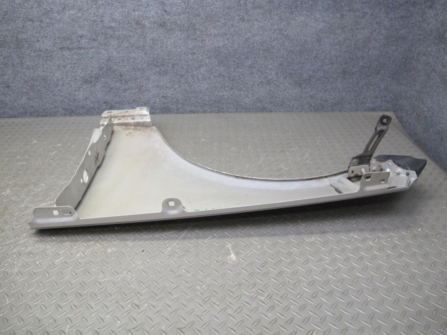 2014-2017 Land Range Rover L405 Front Right Fender Shell Panel
