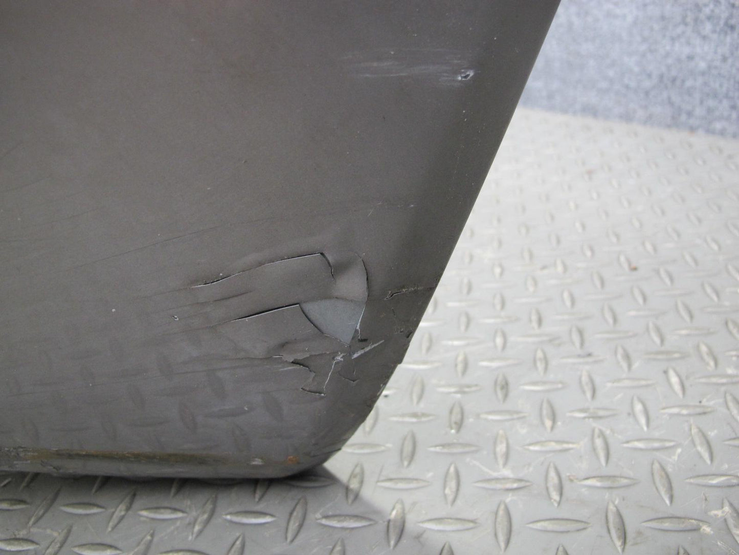 95-99 Mercedes W140 S-class Sedan Front Bumper Cover OEM