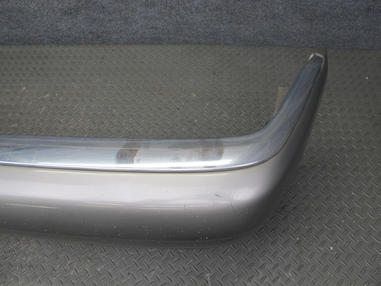 95-99 Mercedes W140 S-class Sedan Front Bumper Cover OEM