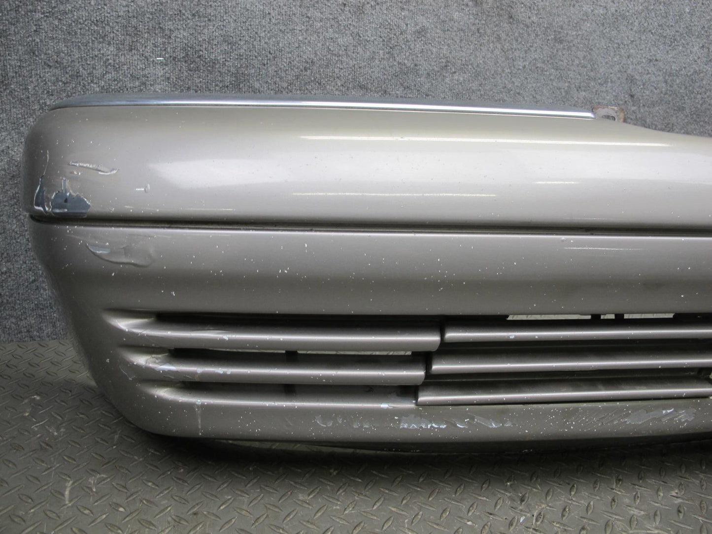 95-99 Mercedes W140 S-class Sedan Front Bumper Cover OEM
