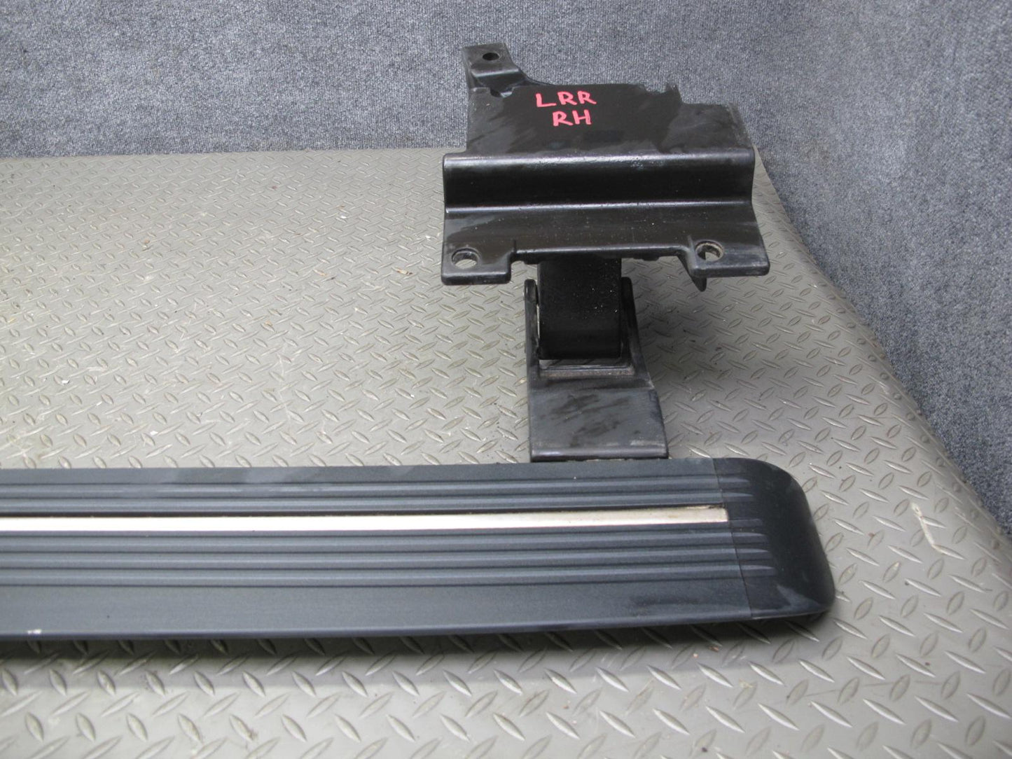 2013-2017 Land Range Rover L405 Right Door Step Running Board w Motor