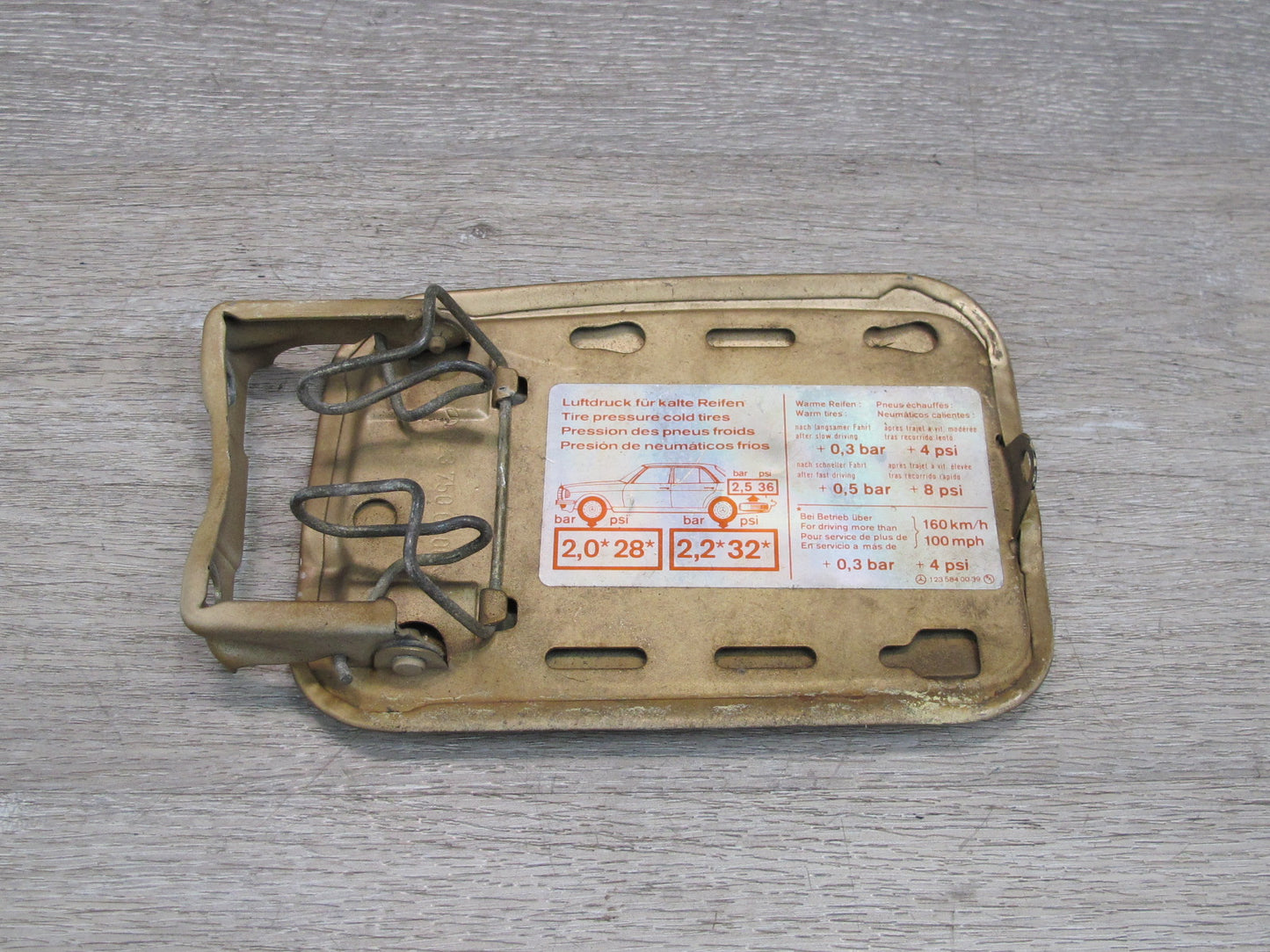 75-85 Mercedes W123 Fuel Tank Filler Door Lid Cover OEM