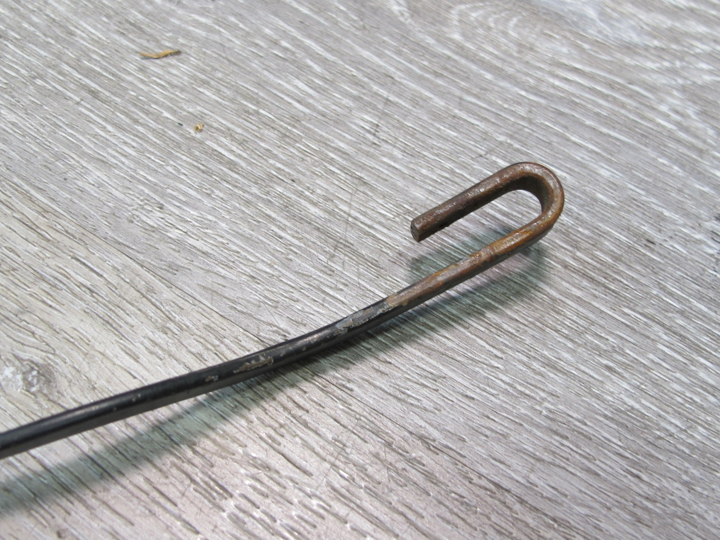 75-85 Mercedes W123 Set of 2 Front Left & Right Windshield Wiper Arm OEM