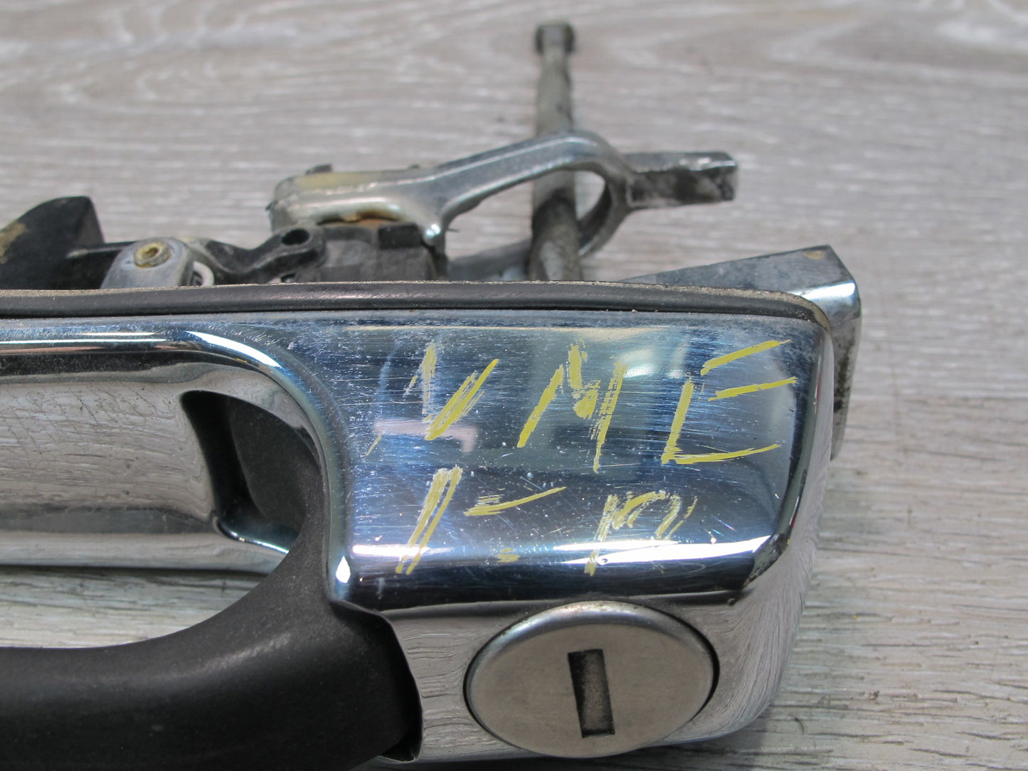 75-85 Mercedes W123 Front Left Door Exterior Handle OEM