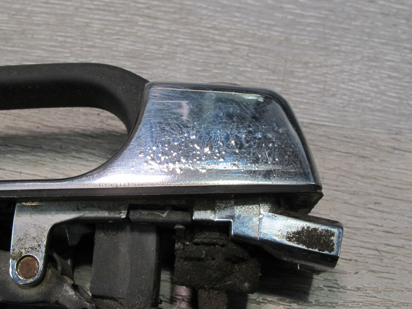 75-85 Mercedes W123 Front Left Door Exterior Handle OEM