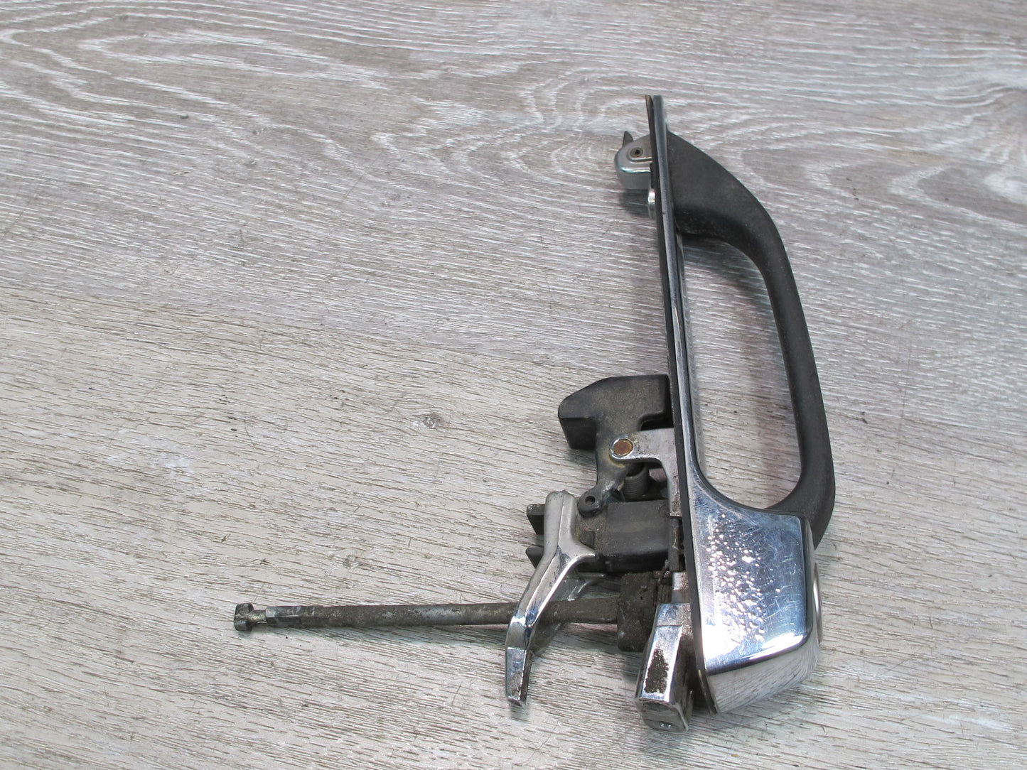75-85 Mercedes W123 Front Left Door Exterior Handle OEM