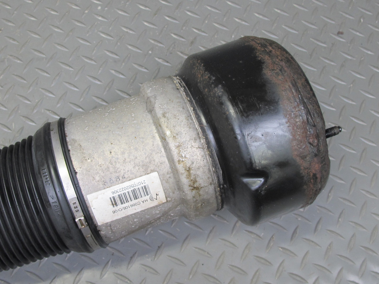 07-13 Mercedes W221 S-class AWD 4MATIC Rear Left Air Strut Shock Absorber