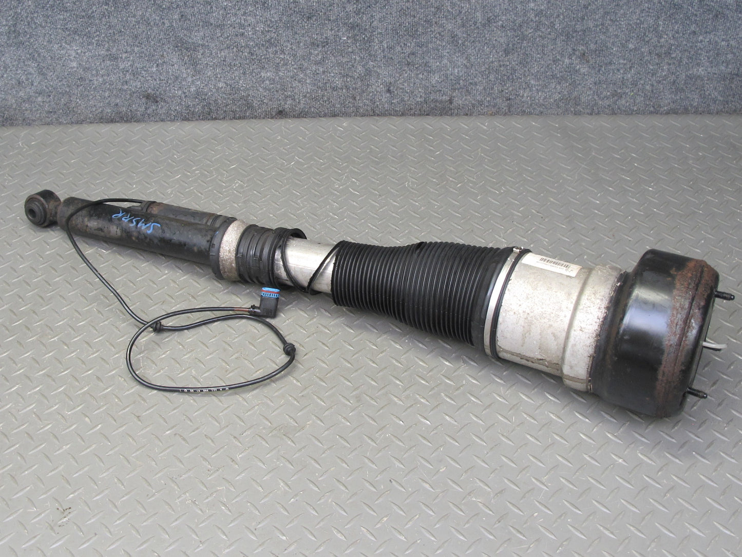 07-13 Mercedes W221 S-class AWD 4MATIC Rear Right Air Strut Shock Absorber