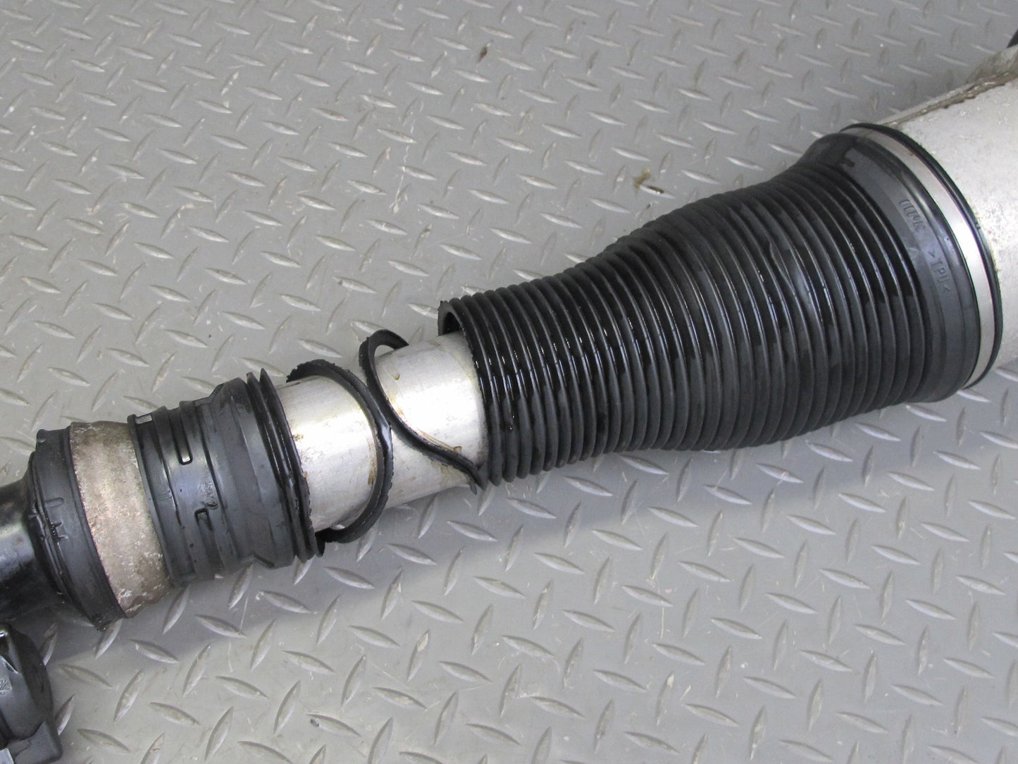 07-13 Mercedes W221 S-class AWD 4MATIC Rear Right Air Strut Shock Absorber