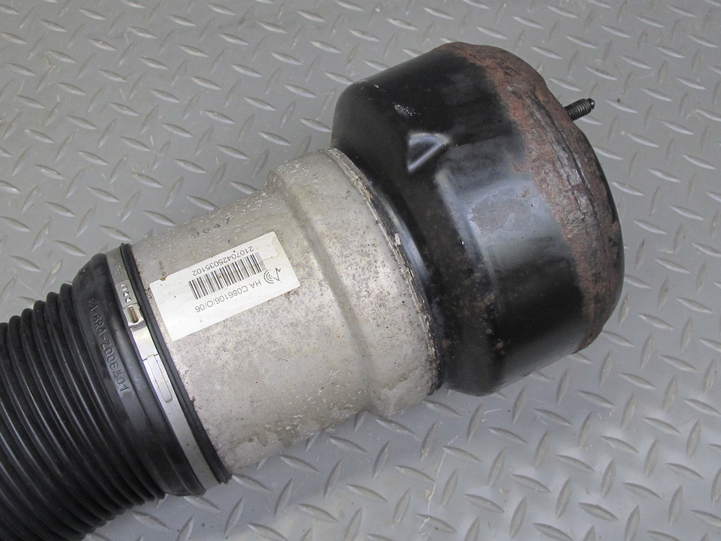 07-13 Mercedes W221 S-class AWD 4MATIC Rear Right Air Strut Shock Absorber