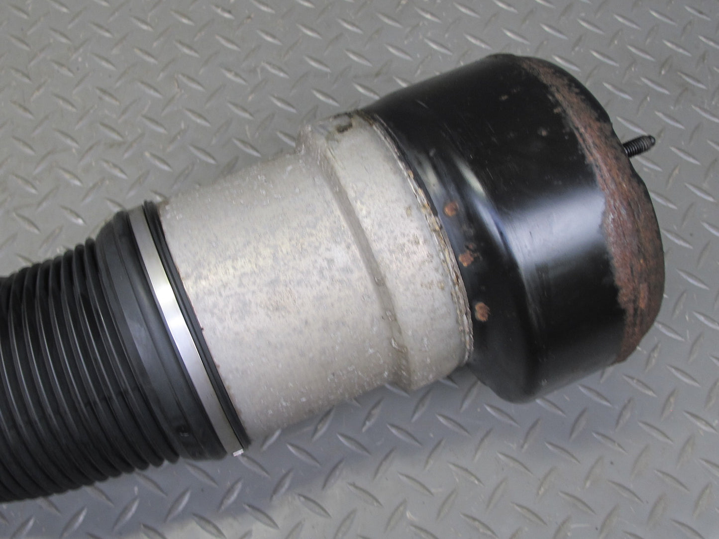 07-13 Mercedes W221 S-class AWD 4MATIC Rear Right Air Strut Shock Absorber