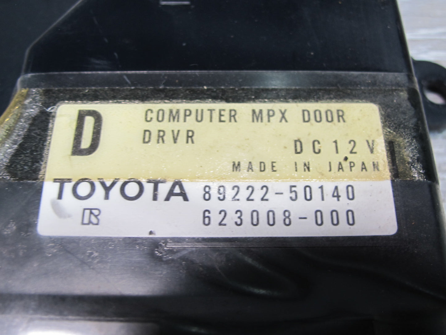 99-00 Lexus UCF20L LS400 Front Left Driver Door Control Module 89222-50140 OEM
