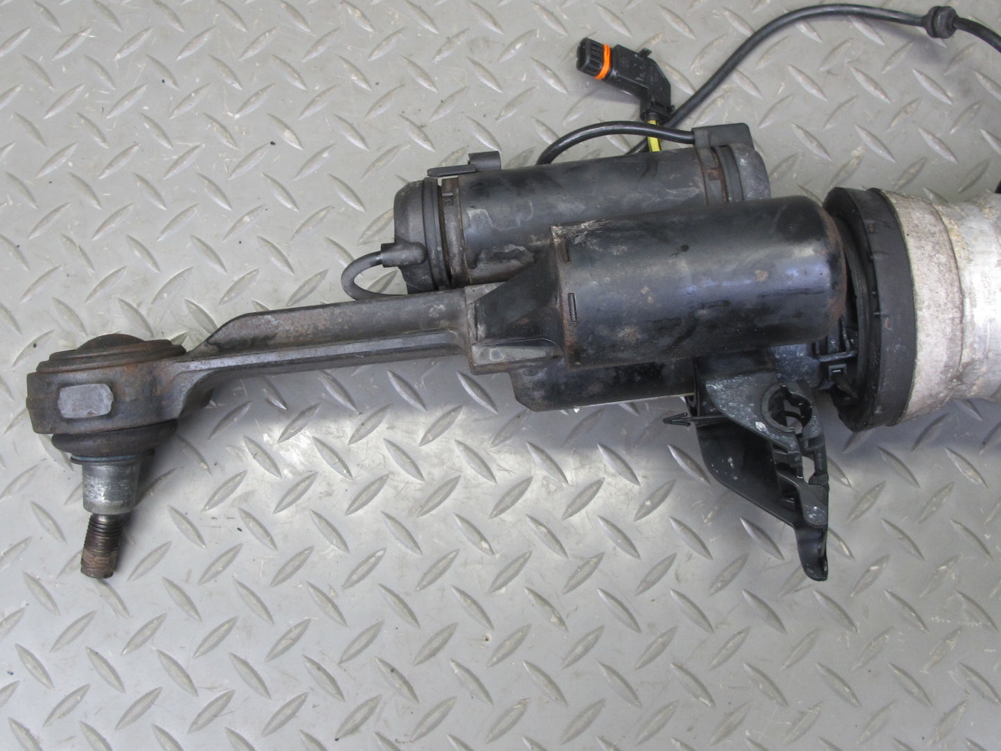 07-13 Mercedes W221 S-class AWD 4MATIC Front Right Air Strut Shock Absorber