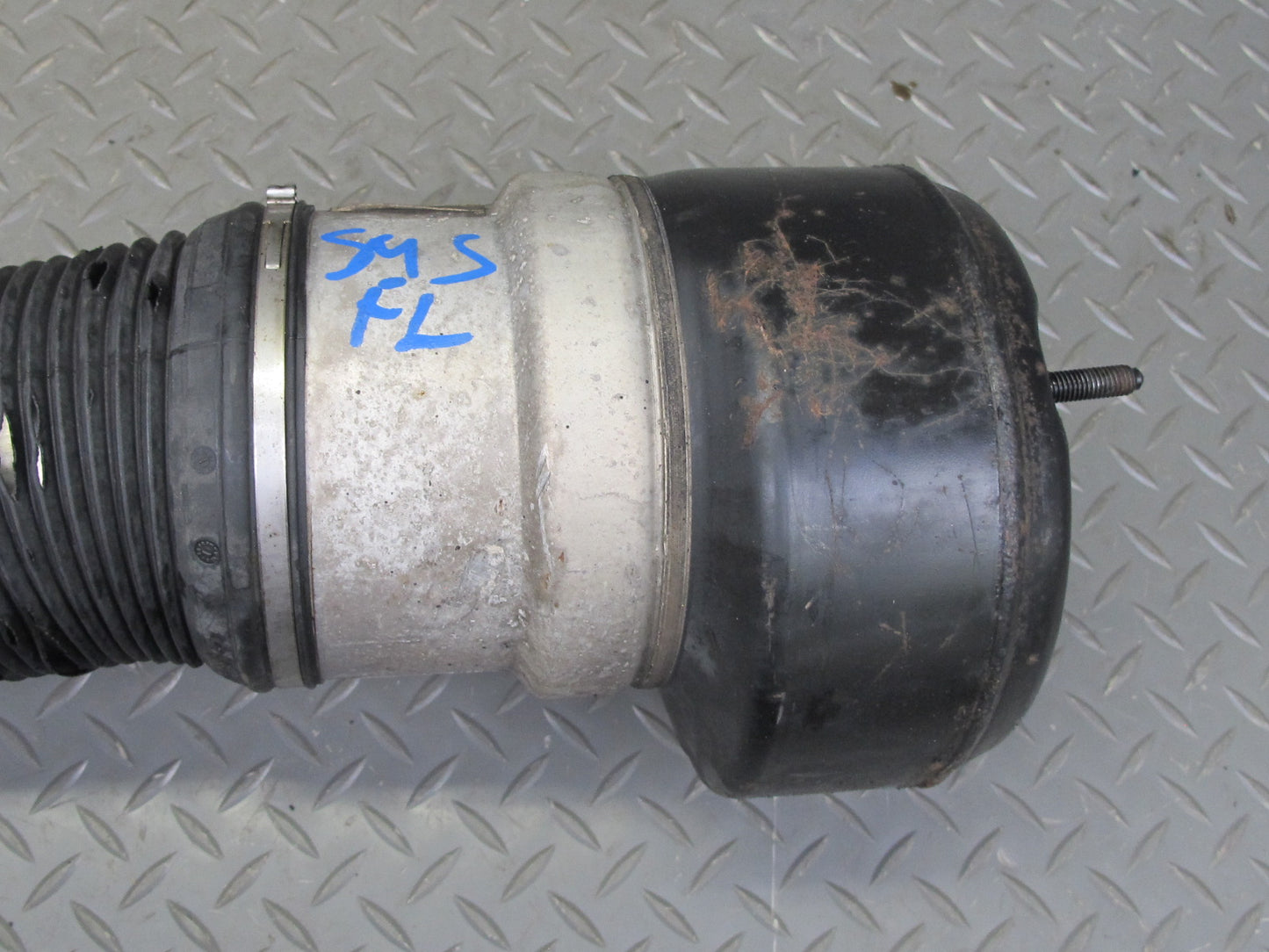 07-13 Mercedes W221 S-class AWD 4MATIC Front Left Air Strut Shock Absorber
