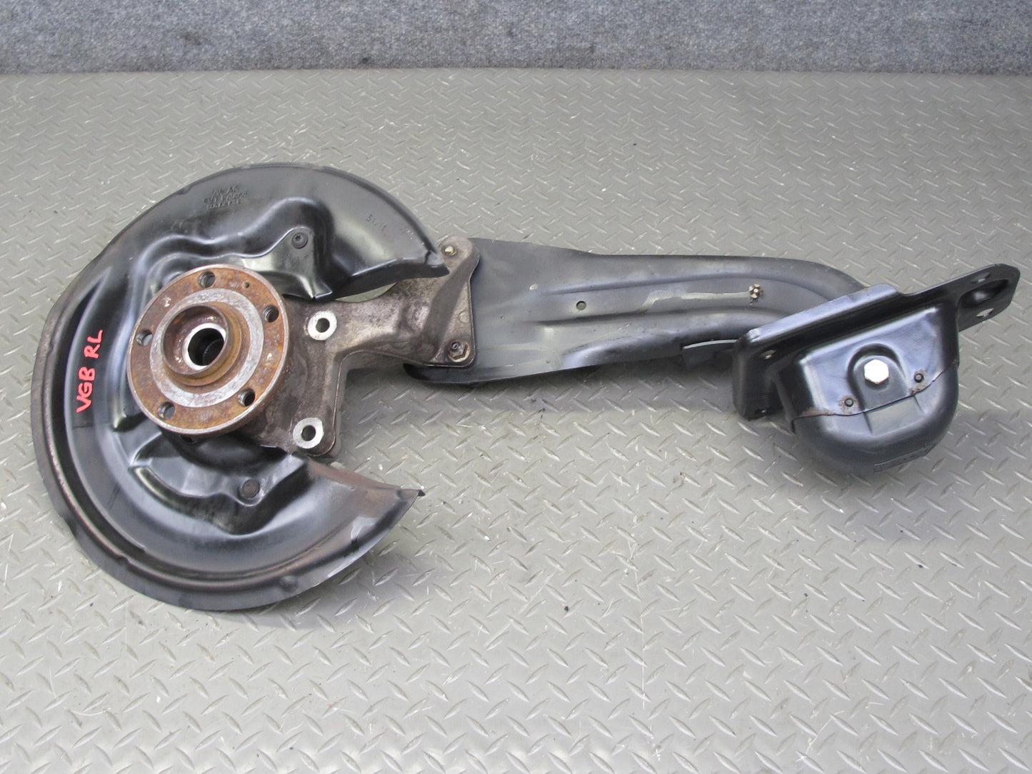 12-13 VW Golf R MK6 AWD Rear Left Spindle Knuckle Wheel Hub w Trailing Arm OEM