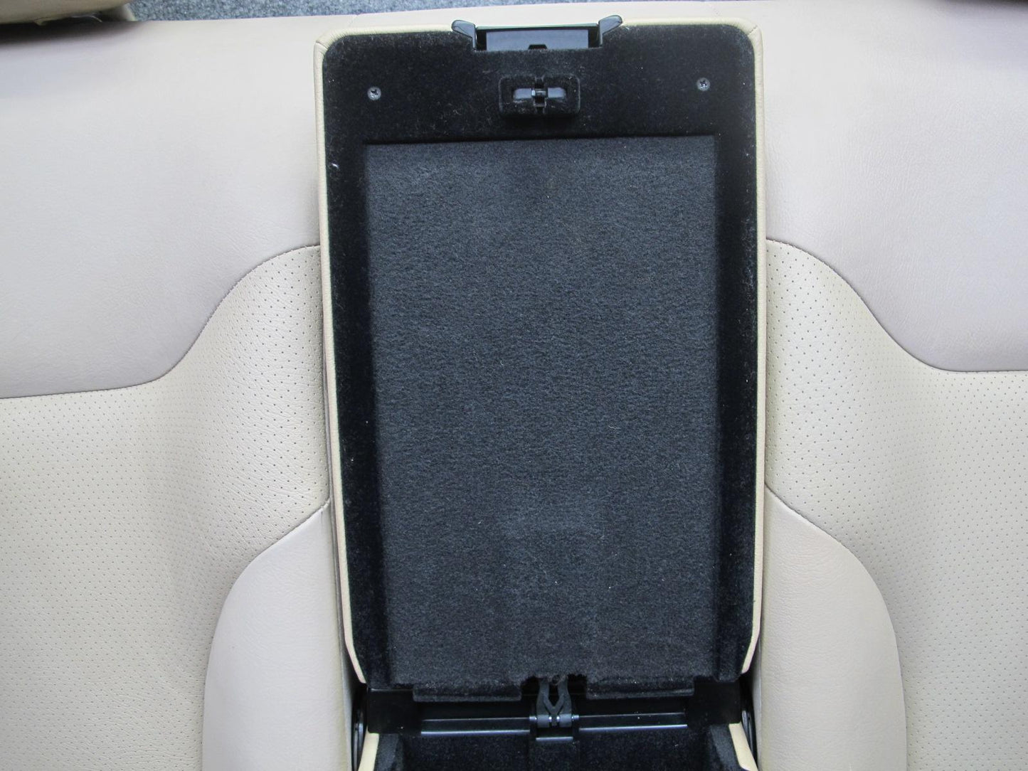 94-99 Mercedes W140 S-class Sedan Rear Left & Right Leather Seat Set OEM