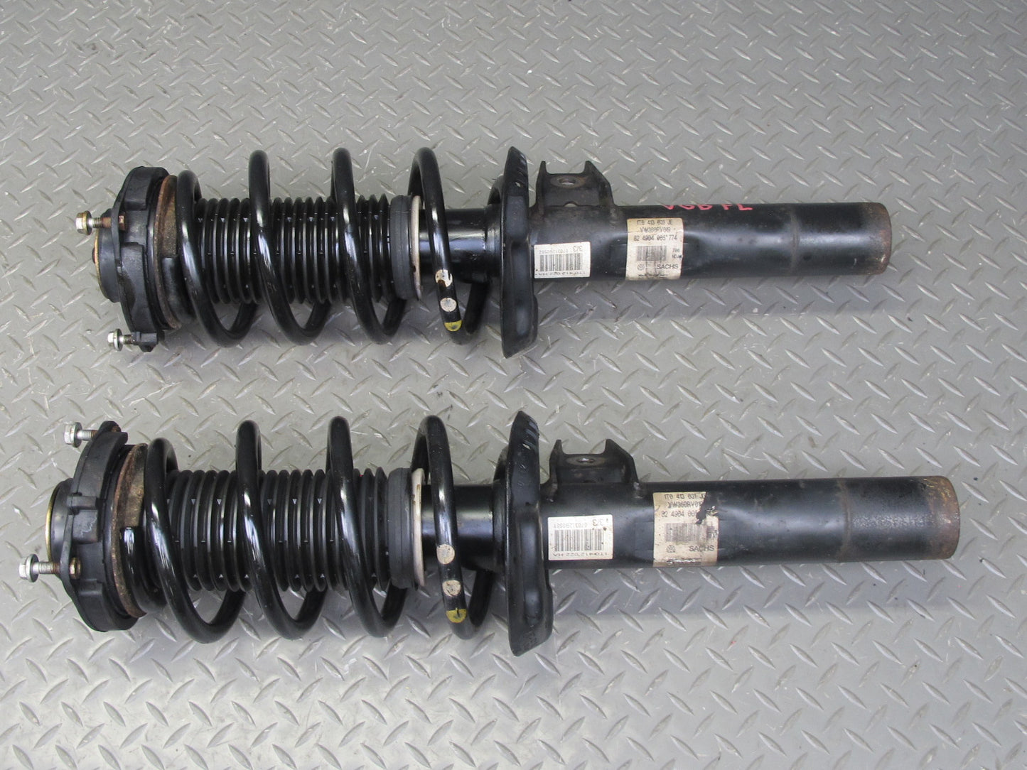 12-13 VW Golf R MK6 Front Left & Right Suspension Strut Shock Absorber Set OEM