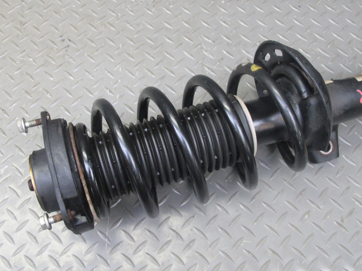 12-13 VW Golf R MK6 Front Left & Right Suspension Strut Shock Absorber Set OEM