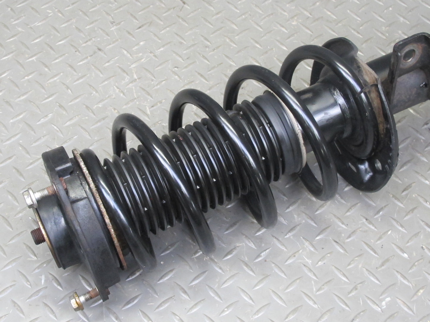 12-13 VW Golf R MK6 Front Left & Right Suspension Strut Shock Absorber Set OEM