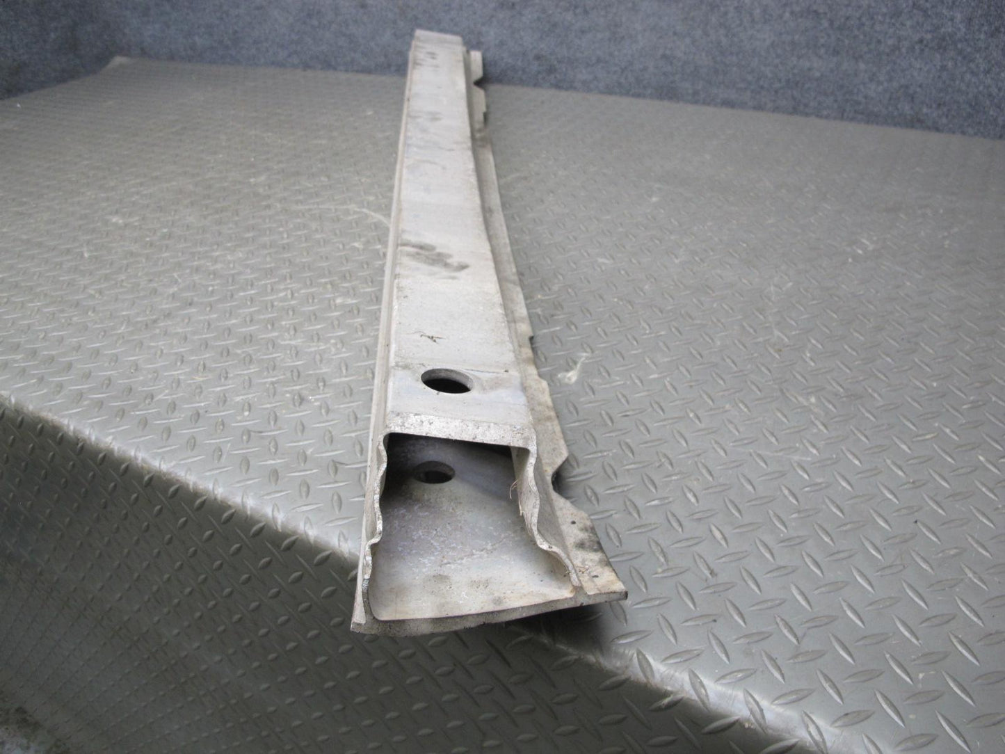 07-13 Mercedes W221 S-class Rear Bumper Impact Reinforcement Bar OEM