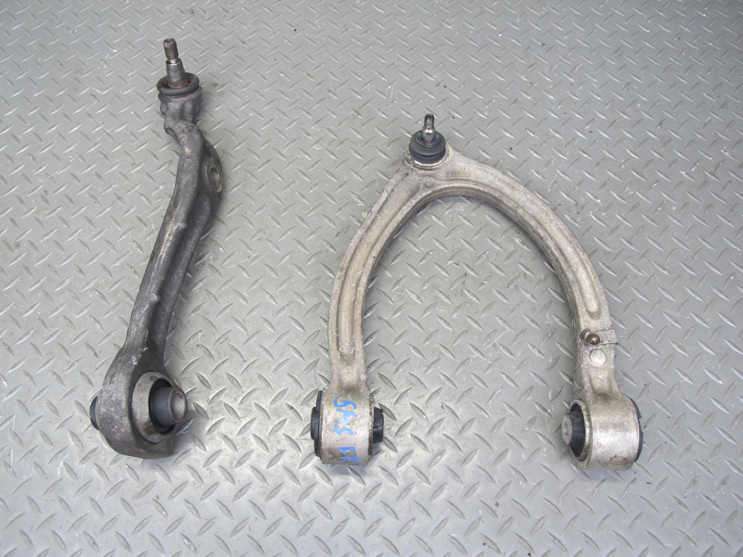 07-13 Mercedes W221 S-class Set of 2 Front Right Upper & Lower Control Arm OEM
