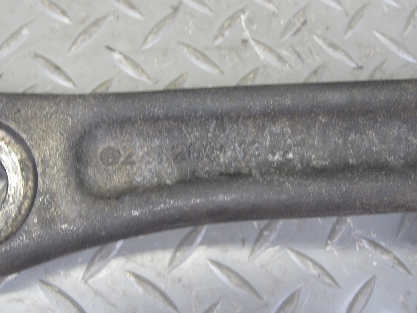 07-13 Mercedes W221 S-class Set of 2 Front Right Upper & Lower Control Arm OEM