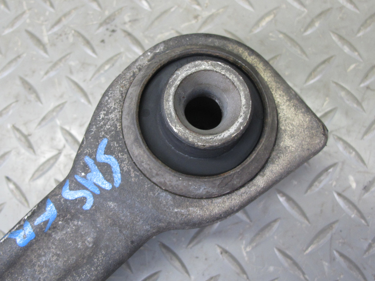 07-13 Mercedes W221 S-class Set of 2 Front Right Upper & Lower Control Arm OEM