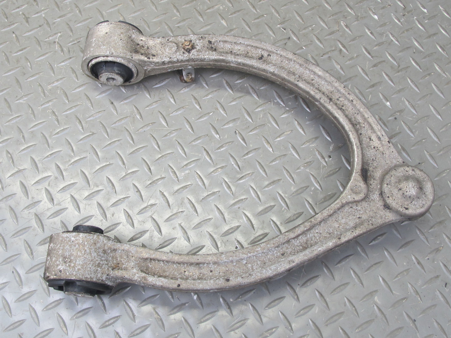 07-13 Mercedes W221 S-class Set of 2 Front Right Upper & Lower Control Arm OEM