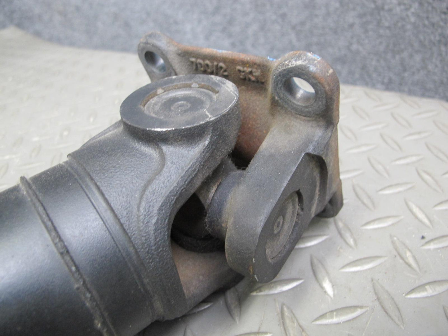 2013-2017 Range Rover L405 5.0L 4WD A/T Supercharged Rear Drive Shaft Driveshaft