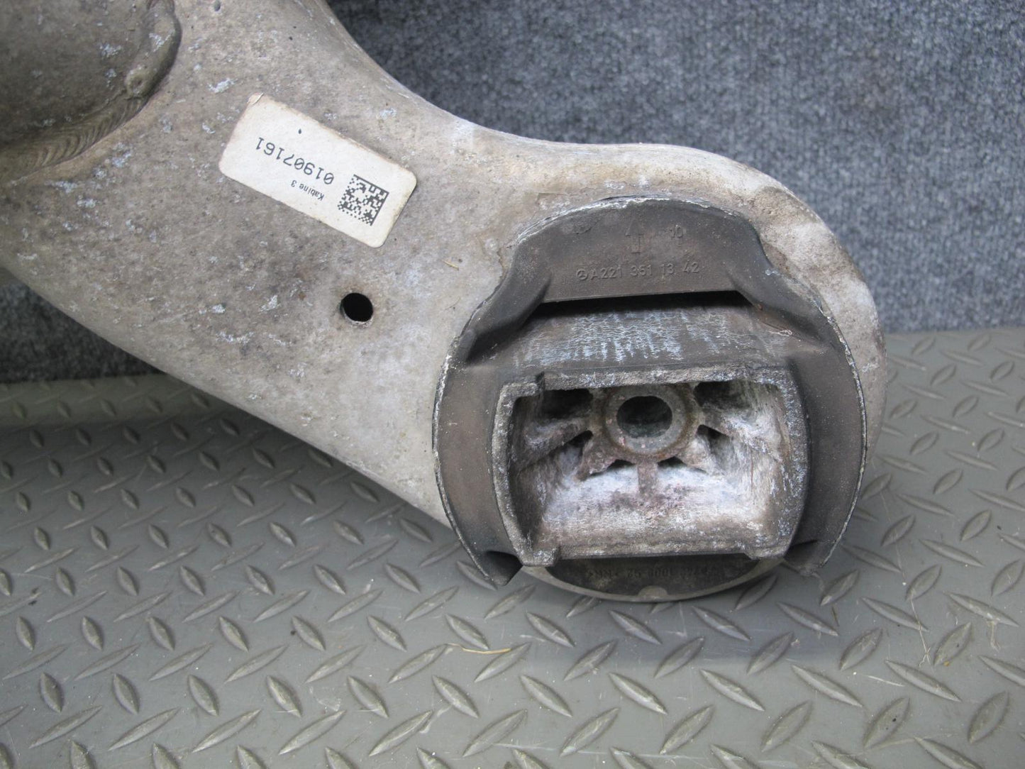 07-13 Mercedes W221 S550 4MATIC AWD Rear Subframe Crossmember Carrier OEM