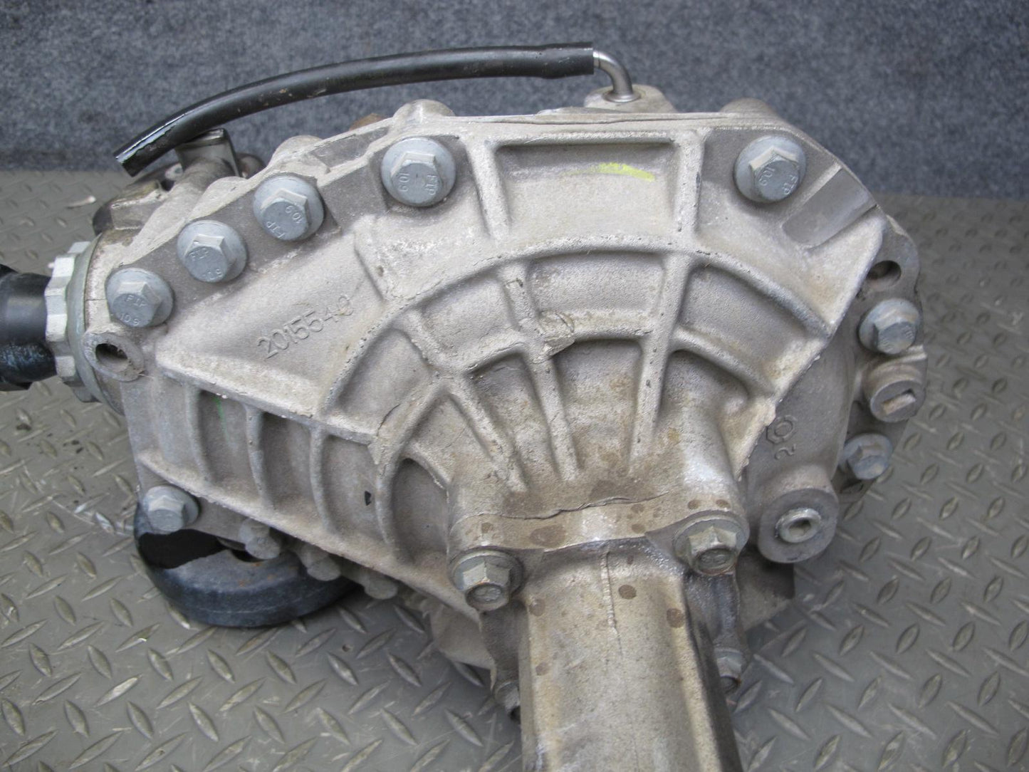 2013-2017 Land Range Rover L405 5.0L 4x4 Front Differential Carrier 3.31 Ratio