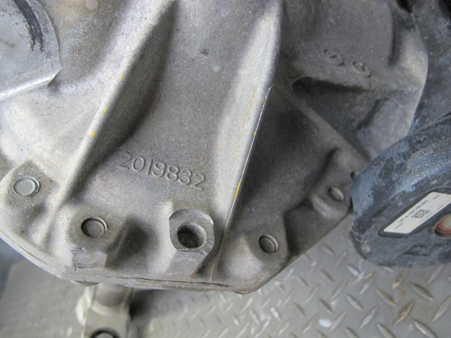 2013-2017 Land Range Rover L405 5.0L 4x4 Front Differential Carrier 3.31 Ratio