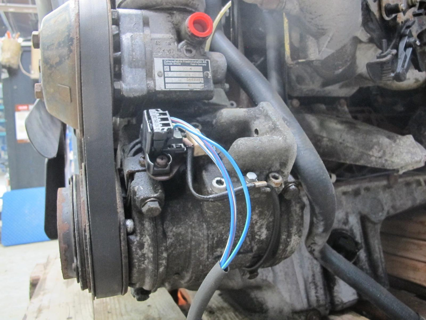 94-95 Mercedes W140 S320 3.2L M104 104.994 Complete Engine Motor OEM