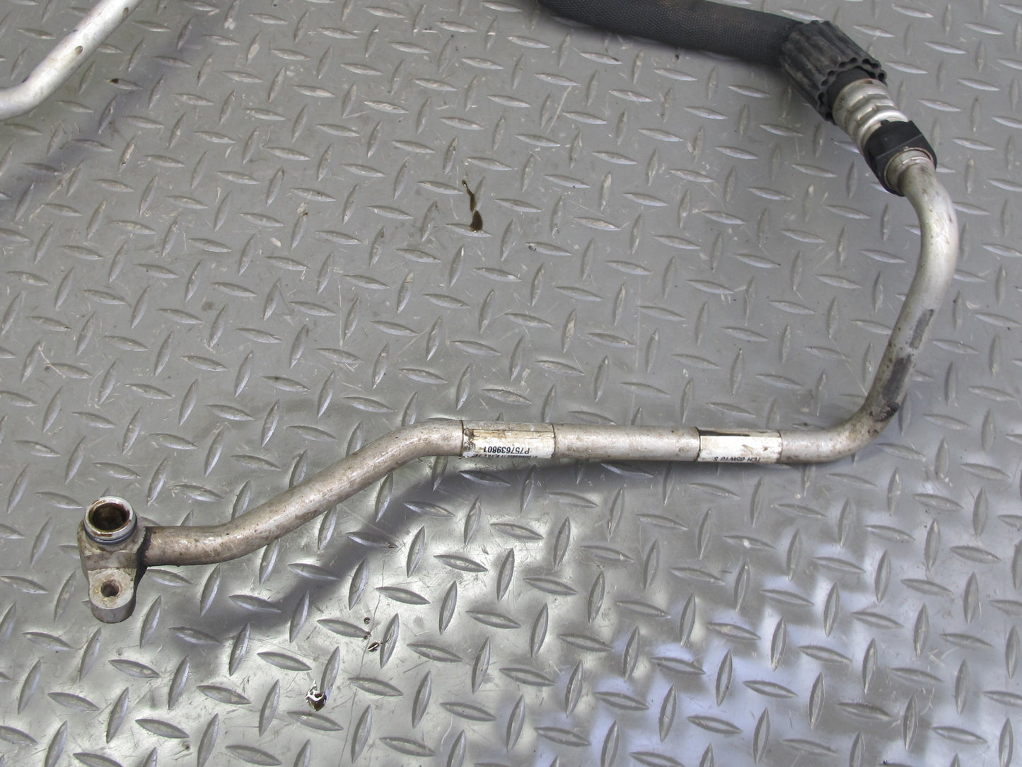 2010-2011 BMW E72 X6 Hybrid N63 Engine Oil Cooler Hose Pipe Line Set of 2