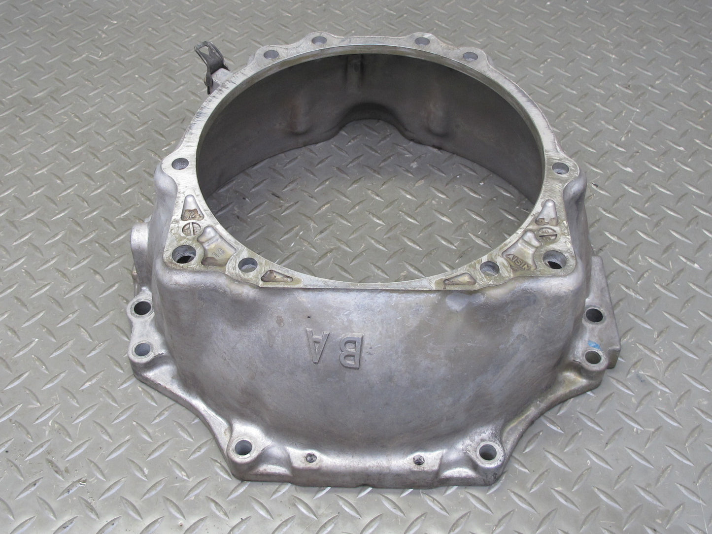 2004-2005 Lexus UZJ100L LX470 A750F A/T Automatic Transmission Bell Housing