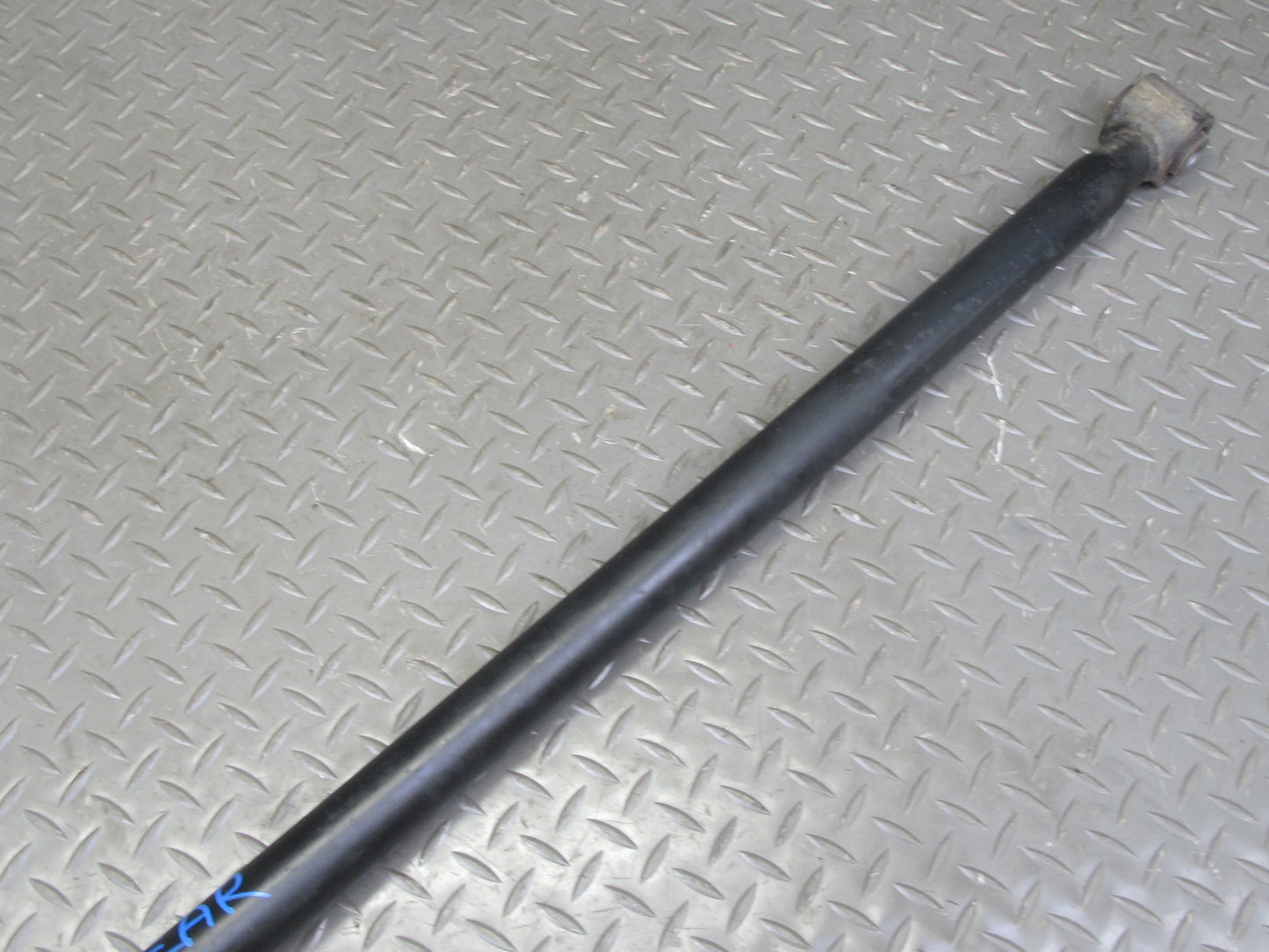 1998-2007 Lexus UZJ100L LX470 Rear Lateral Control Rod
