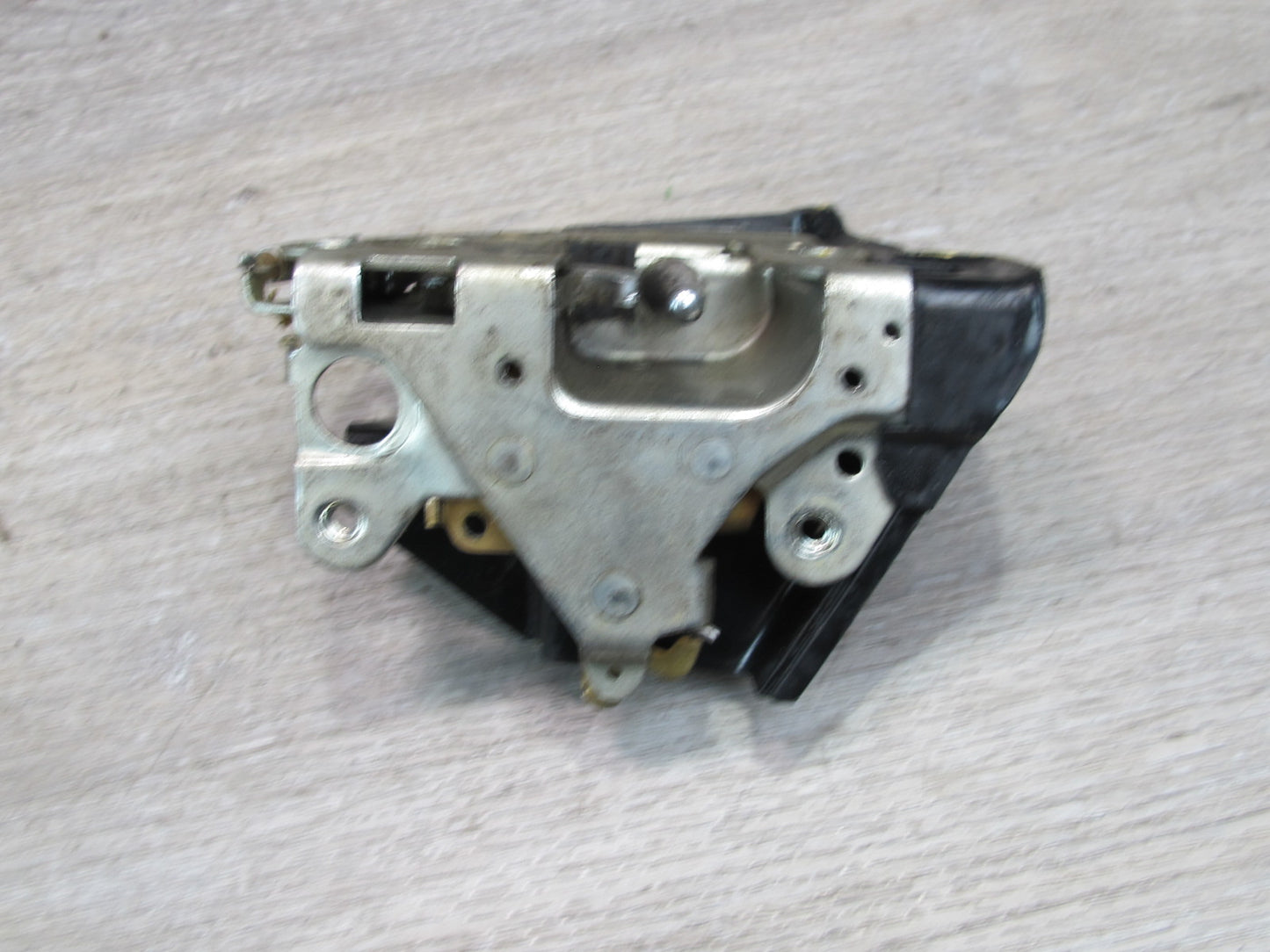 86-91 Mercedes W126 Rear Left Door Lock Latch Actuator OEM