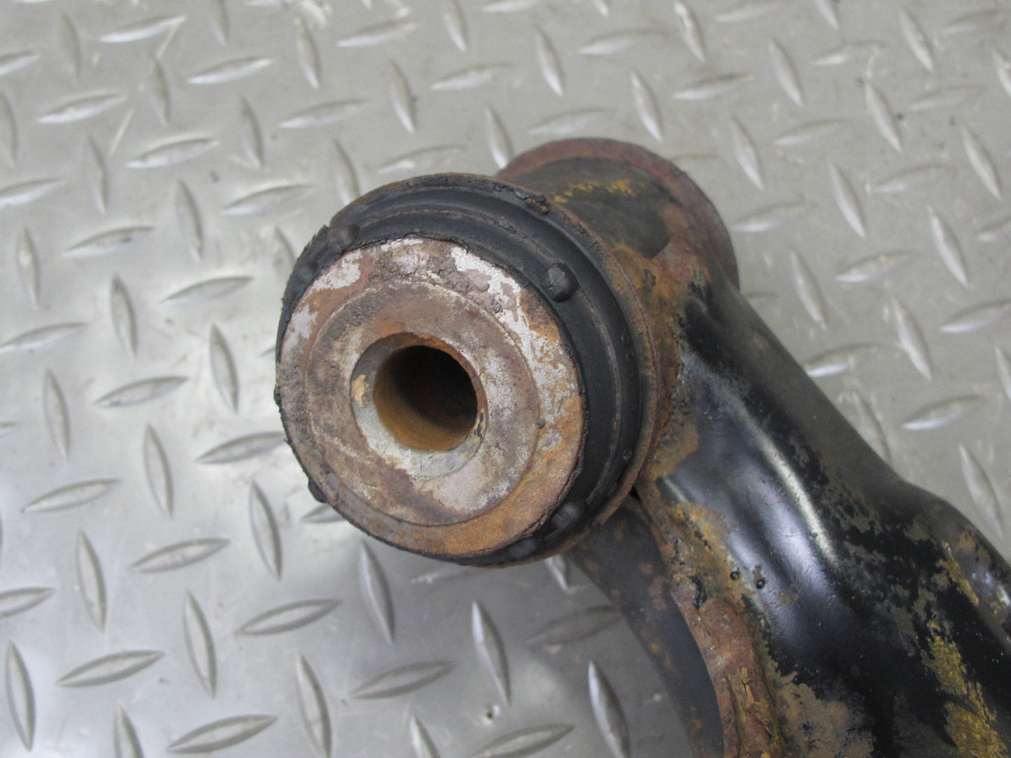 94-99 Mercedes W140 Front Left Suspension Lower Control Arm OEM