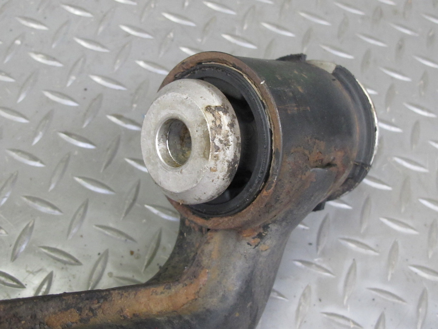 94-99 Mercedes W140 Front Left Suspension Lower Control Arm OEM
