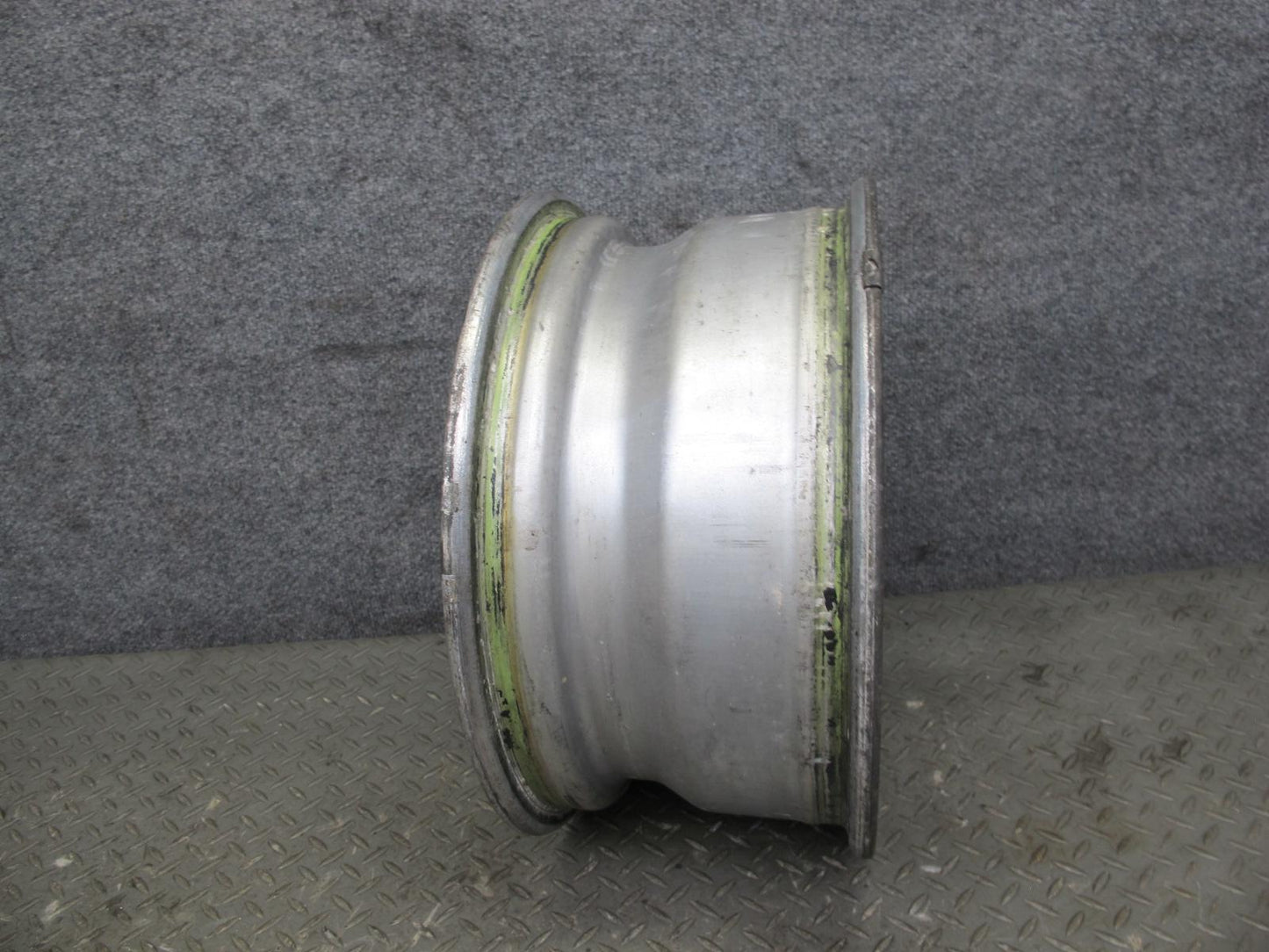 86-89 Mercedes W126 Factory 15" R15 Wheel Rim 15x7J ET25 1264003002 OEM